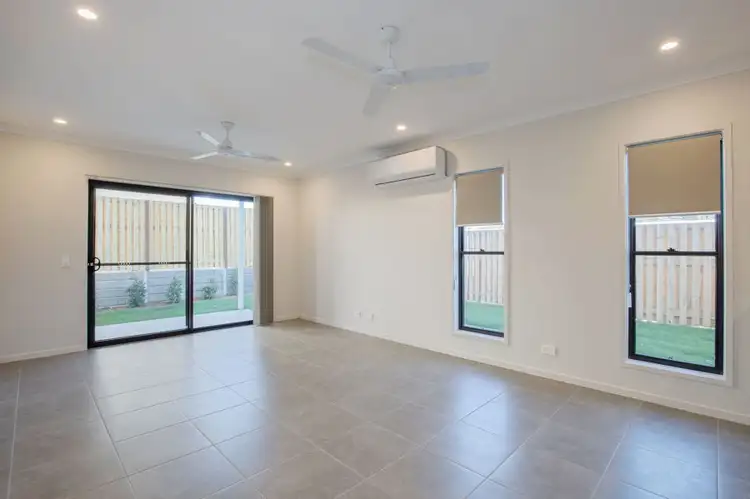 Sixth view of Homely semi-detached listing, 1/1 Emilia St, Coomera QLD 4209