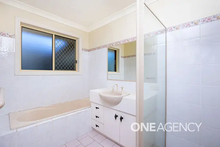 Fifth view of Homely house listing, 1/9 LACHLAN PLACE, Tatton NSW 2650