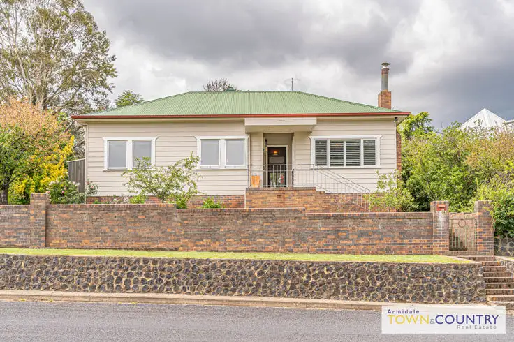 143 Donnelly Street, Armidale NSW 2350