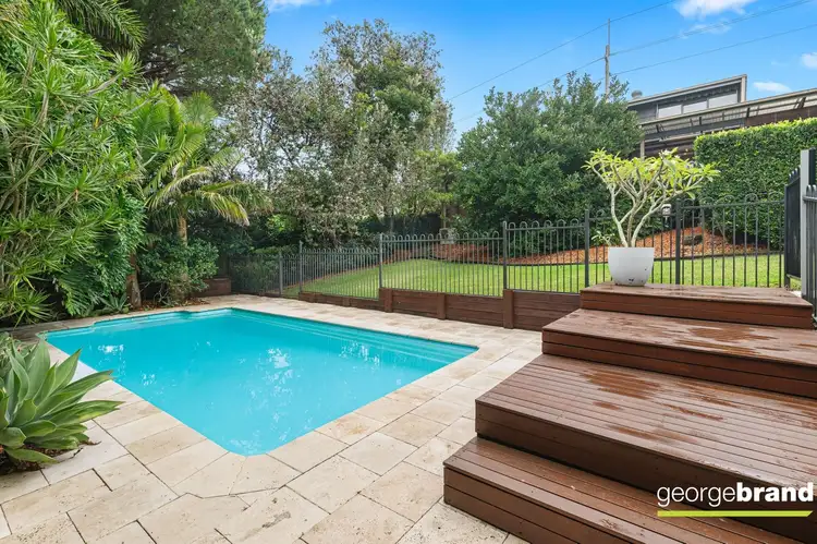 11 Melville Street, Kincumber NSW 2251