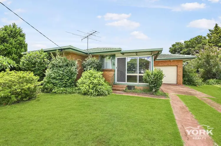 29 Perina Street, Wilsonton QLD 4350