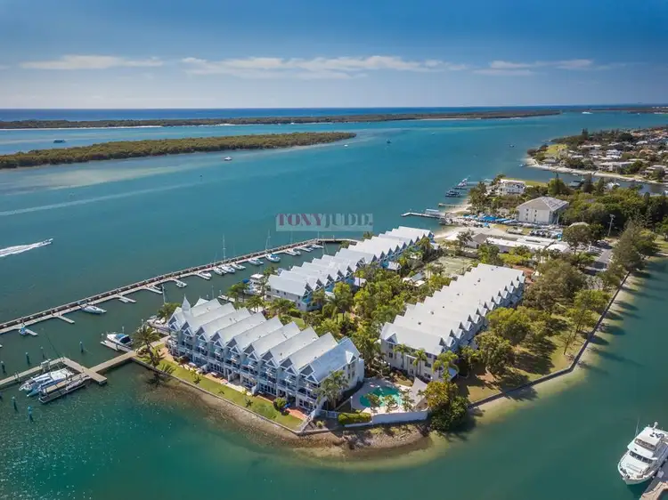 Second view of Homely townhouse listing, 26/3 Marina Crescent, Hollywell QLD 4216