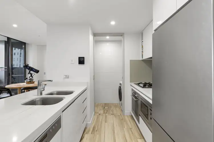 Fifth view of Homely unit listing, 601/2 Como Crescent, Southport QLD 4215
