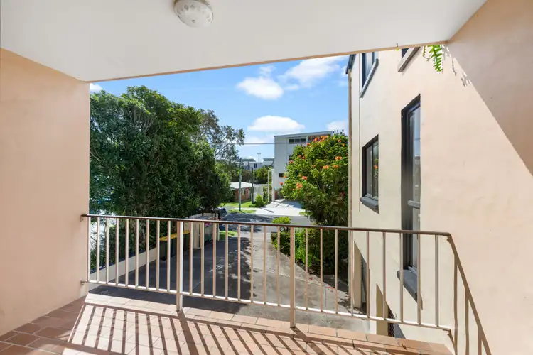 Sixth view of Homely unit listing, 2/5 Richards St, Maroochydore QLD 4558