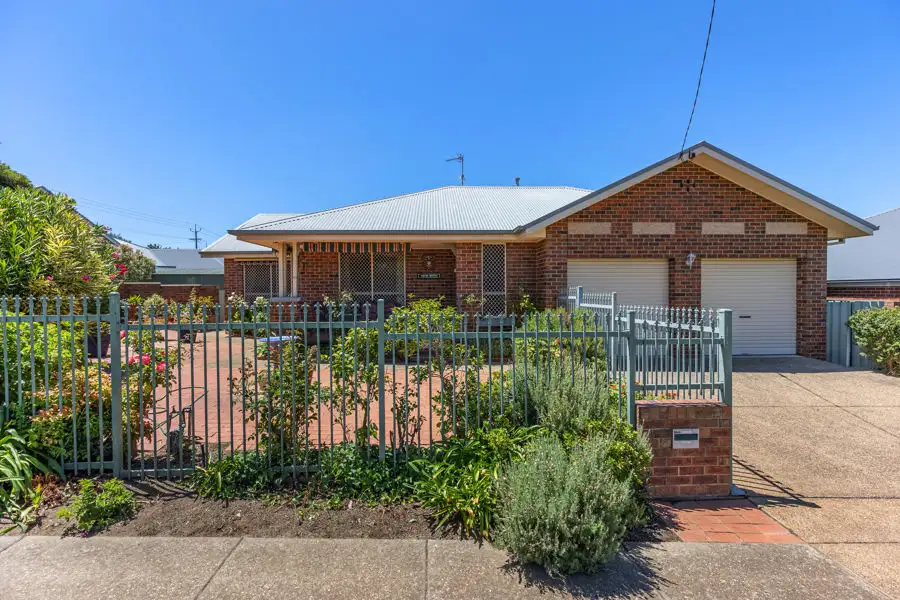 Main view of Homely house listing, 1A THE BOULEVARDE, Kooringal NSW 2650