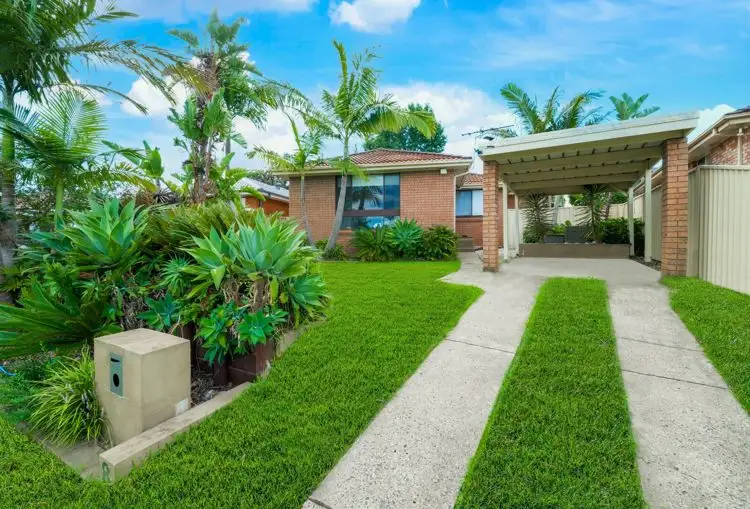 Main view of Homely house listing, 8 Loire Place, Kearns NSW 2558