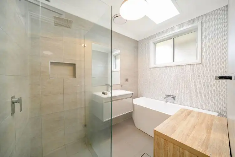 Fifth view of Homely house listing, 8 Loire Place, Kearns NSW 2558