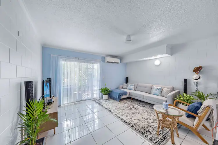 Fifth view of Homely unit listing, UNIT 25 UNIT 25 / 11 ISLAND DRIVE, Cannonvale QLD 4802