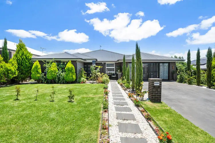 3 McMorrow Street, Kearneys Spring QLD 4350