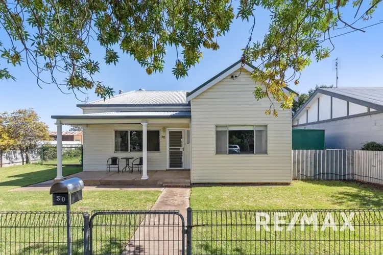 50 Regent Street, Junee NSW 2663