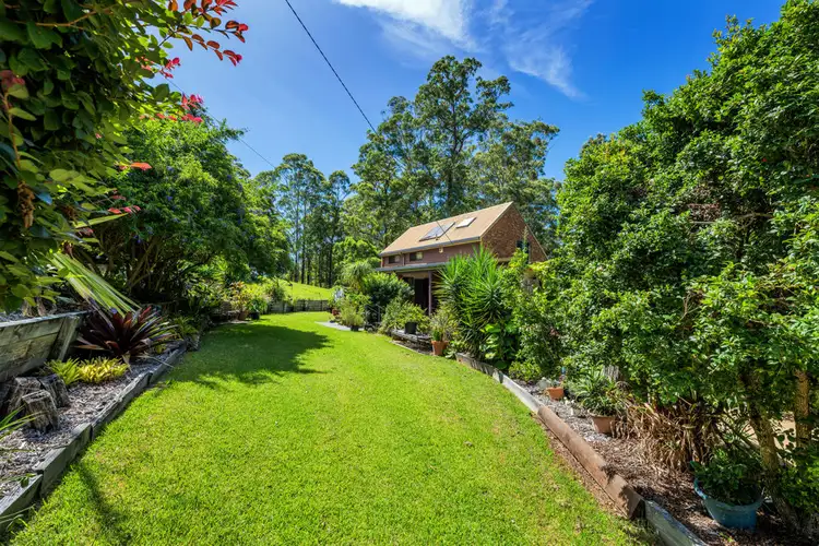 7 Crampton Close, Woolgoolga NSW 2456