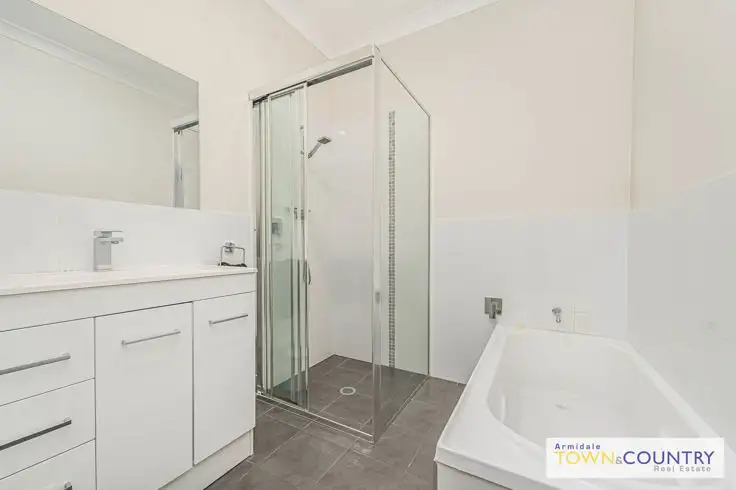 Fifth view of Homely house listing, 2 Beatrice Close, Armidale NSW 2350