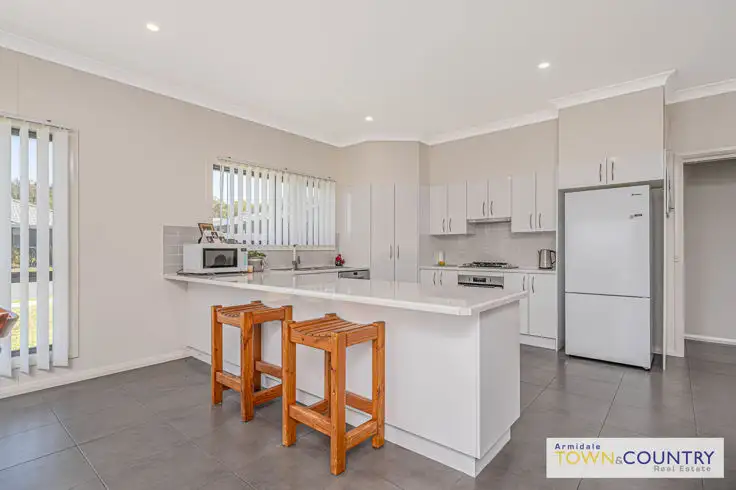 Sixth view of Homely house listing, 2 Beatrice Close, Armidale NSW 2350