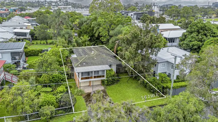 7 Maurice Street, Windsor QLD 4030