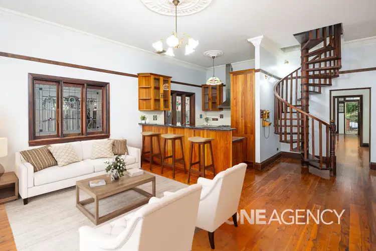 196 EDWARD STREET, Wagga Wagga NSW 2650