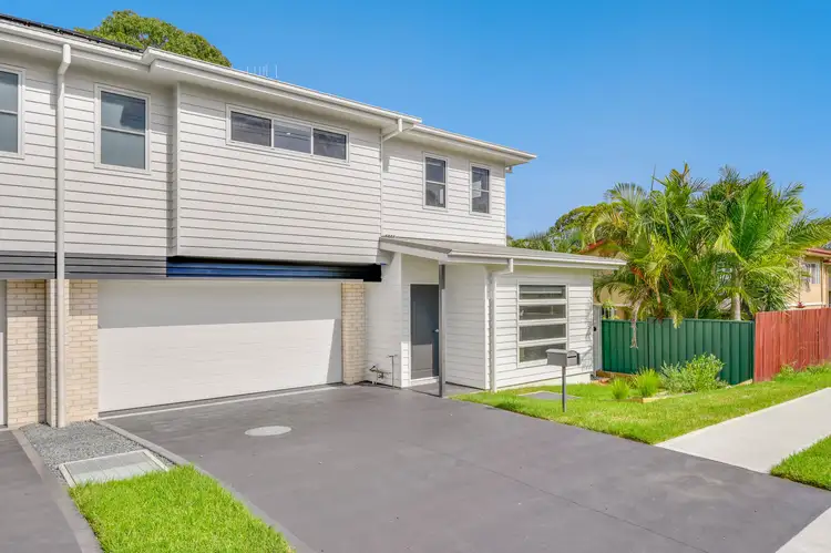 27 The Boom, Port Macquarie NSW 2444
