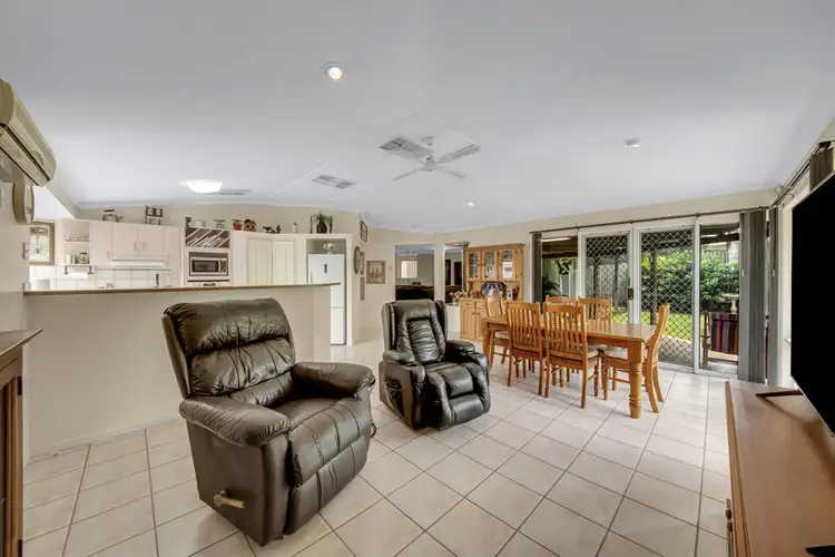 Seventh view of Homely house listing, 4 Lakeside Place, Clinton QLD 4680