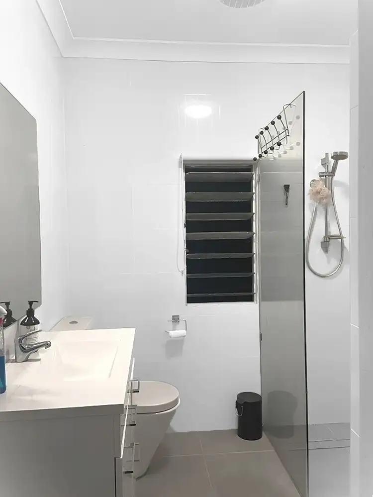 Fourth view of Homely house listing, 261 Elizabeth Avenue, Clontarf QLD 4019
