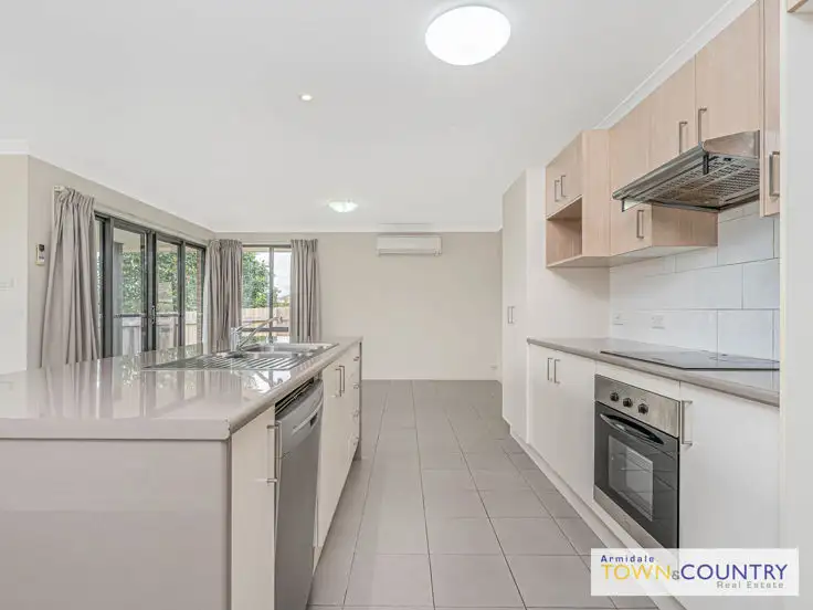 Third view of Homely house listing, 7 Albion Close, Armidale NSW 2350