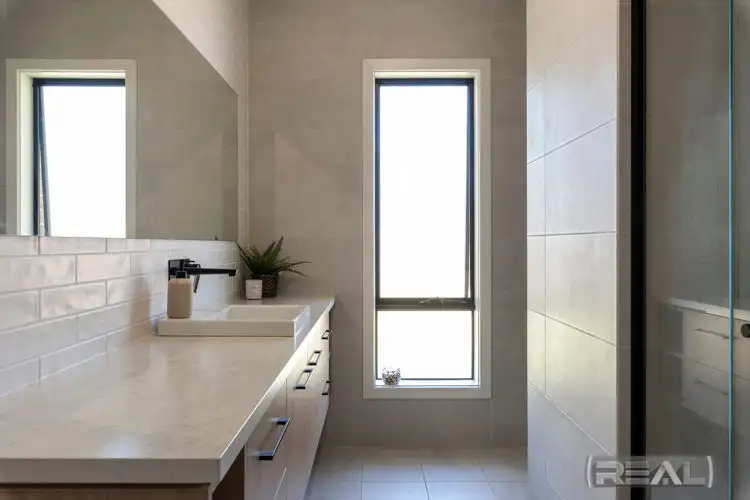 Fifth view of Homely house listing, 9 Calabria Court, Angle Vale SA 5117