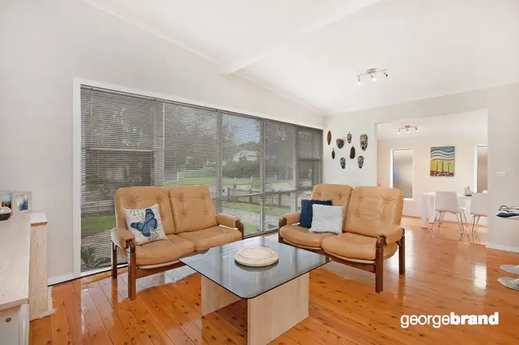 Second view of Homely house listing, 27 Emora Avenue, Davistown NSW 2251