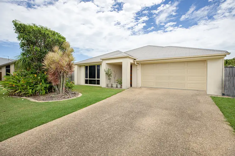 41 Whitehaven Dr, Blacks Beach QLD 4740