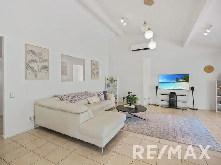 Fifth view of Homely house listing, 4 Tammy Court, Eatons Hill QLD 4037