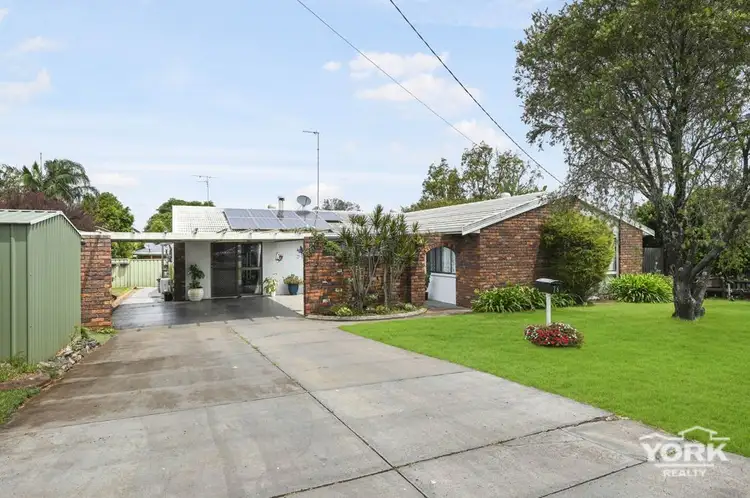 26 Kingsford Smith Drive, Wilsonton QLD 4350