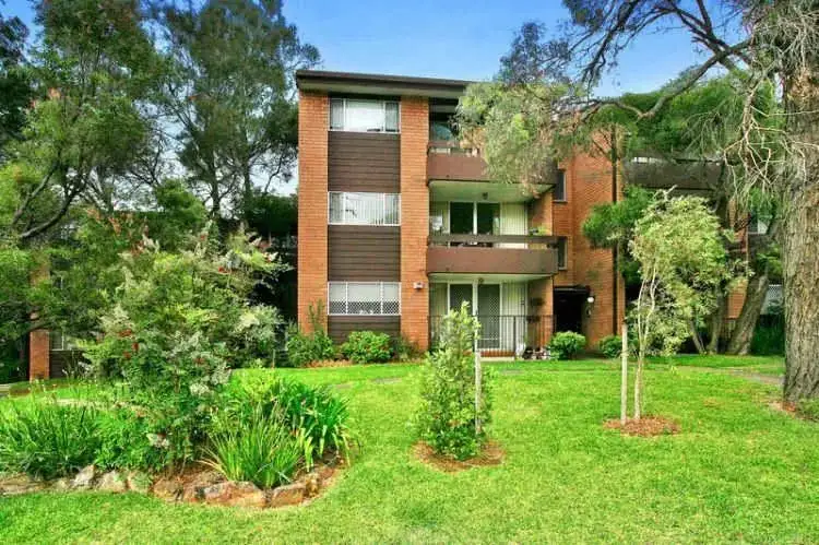 18/20 Crown St, Granville NSW 2142