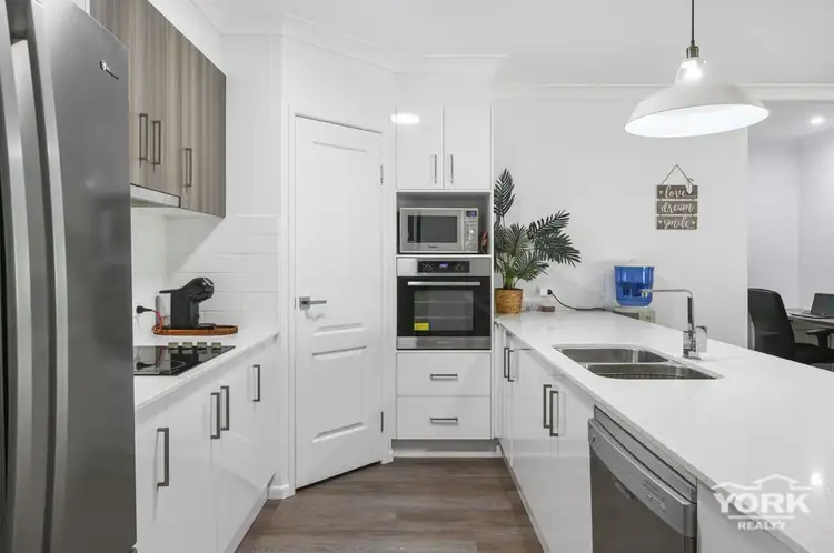 Third view of Homely unit listing, 2/208b South Street, South Toowoomba QLD 4350