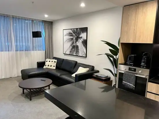 205/19 Deshon Street, Woolloongabba QLD 4102