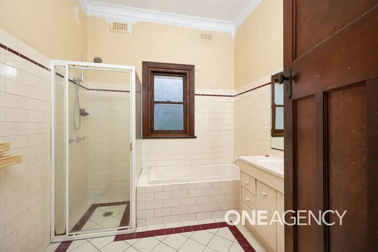 Sixth view of Homely house listing, 22 MEURANT AVENUE, Wagga Wagga NSW 2650