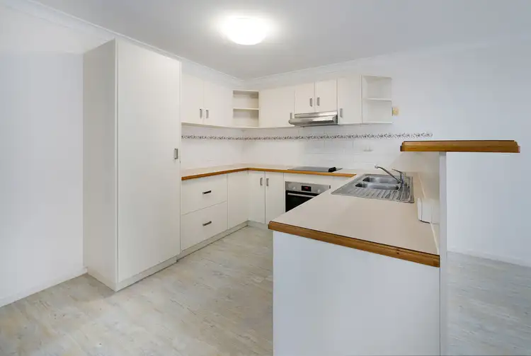 Fifth view of Homely townhouse listing, 2/63 Shakespeare Street, East Mackay QLD 4740