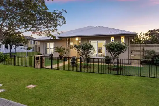 Second view of Homely house listing, 2 Peak Court, Rochedale QLD 4123