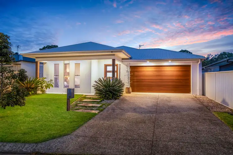 11 Severn Place, Pelican Waters QLD 4551