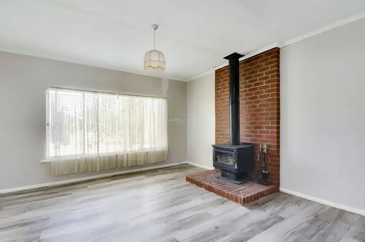 Sixth view of Homely house listing, 323 Mann Street, Deniliquin NSW 2710