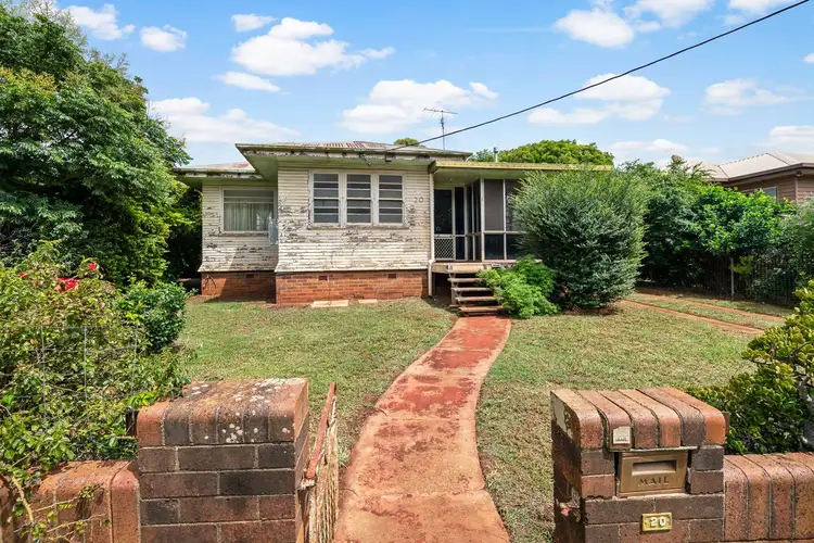 20 Underwood Crescent, Harristown QLD 4350