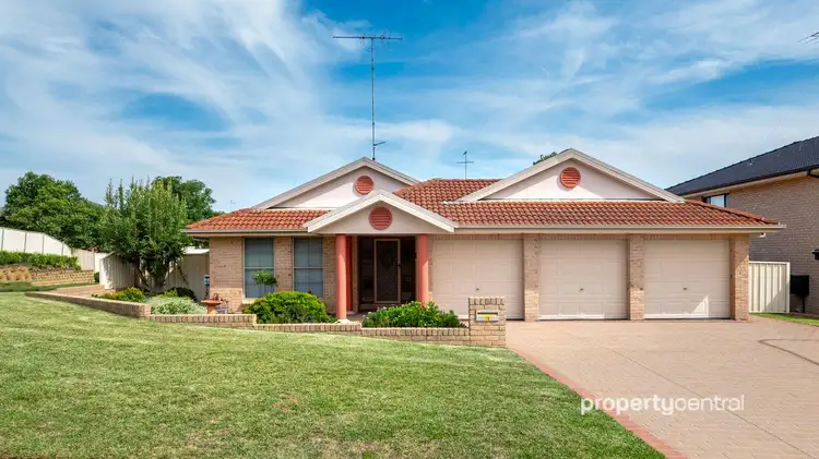 12 Knox Street, Glenmore Park NSW 2745