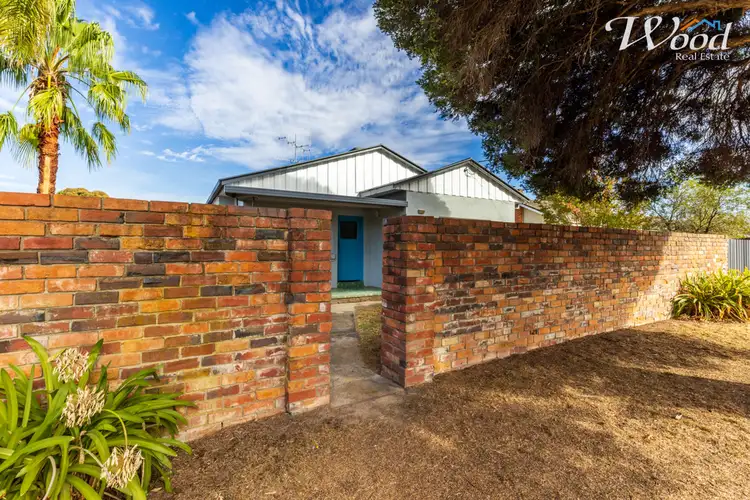 495 McKenzie St, Lavington NSW 2641