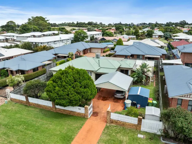 91 Kearney Street, Kearneys Spring QLD 4350