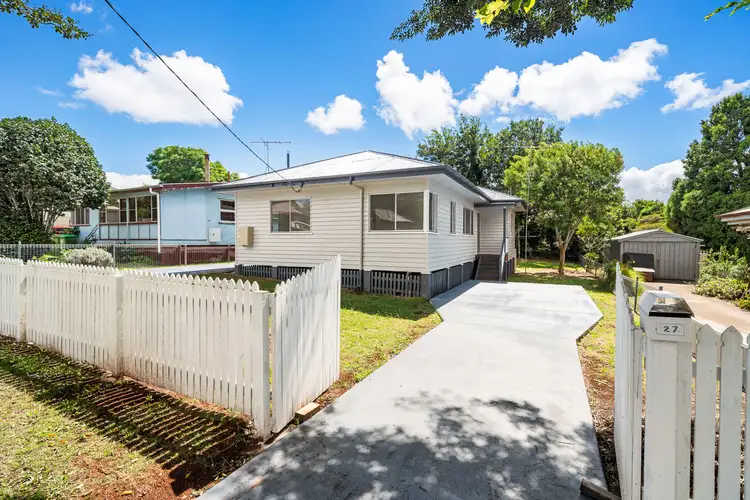 27 Elizabeth Street, South Toowoomba QLD 4350