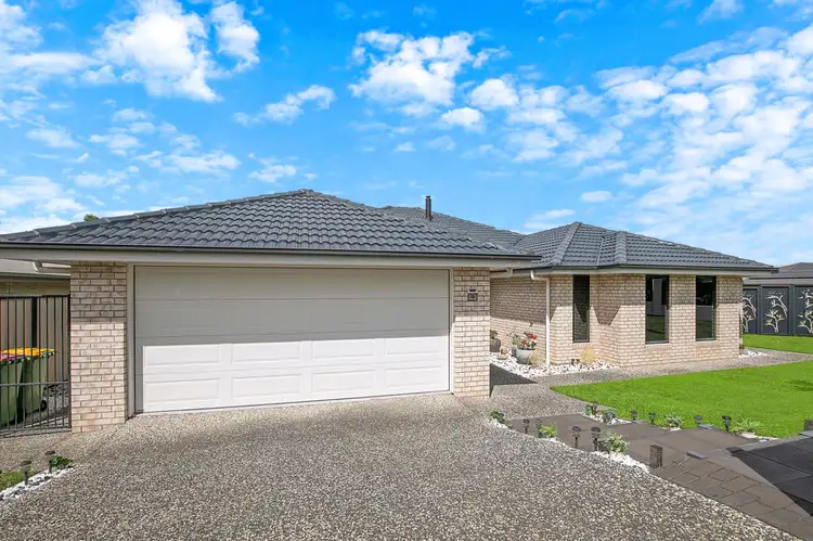 70 Marcus Drive, Regents Park QLD 4118