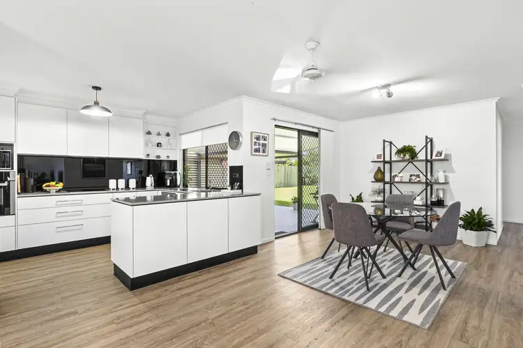 Sixth view of Homely house listing, 10 Davlyn Drive, Andergrove QLD 4740