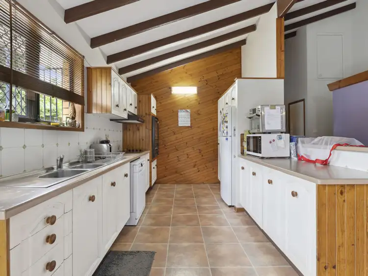Second view of Homely house listing, 5 Jeffress Place, Toormina NSW 2452