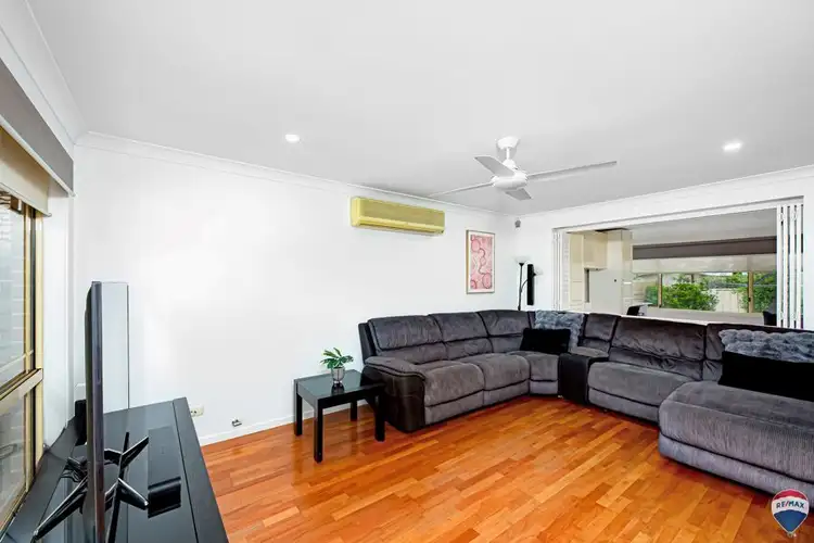 Fourth view of Homely house listing, 8 BOTTLE BRUSH PLACE, Colyton NSW 2760