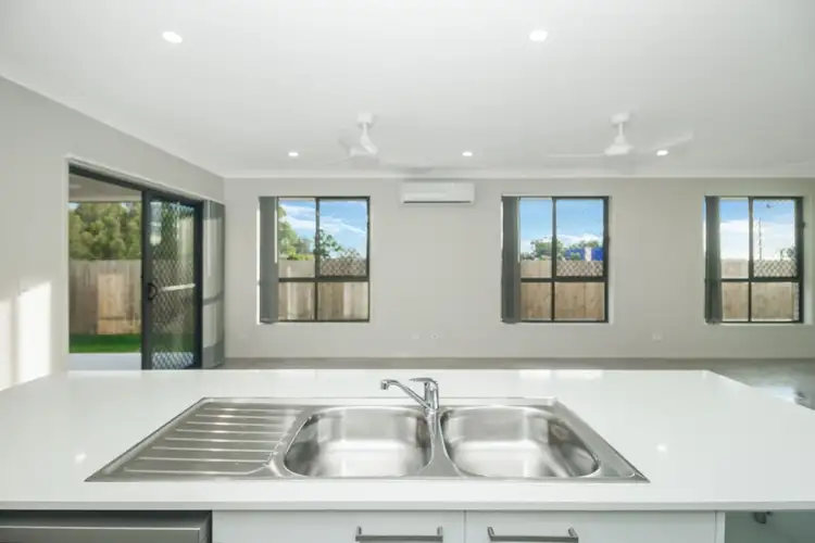 Fifth view of Homely house listing, z29 Byron Avenue, Newport QLD 4020