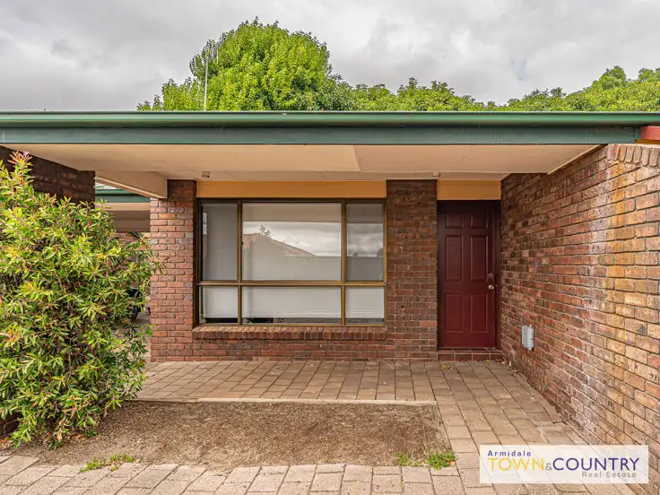 Second view of Homely villa listing, 2/23 The Avenue, Armidale NSW 2350