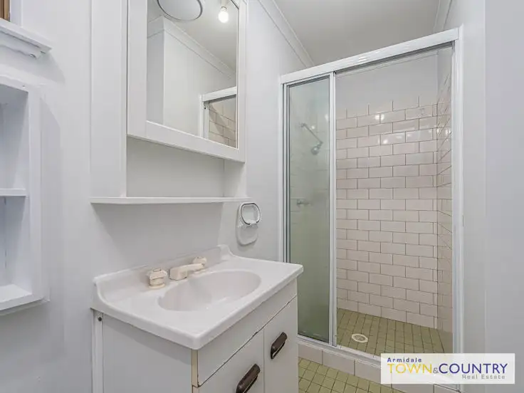 Fifth view of Homely villa listing, 2/23 The Avenue, Armidale NSW 2350