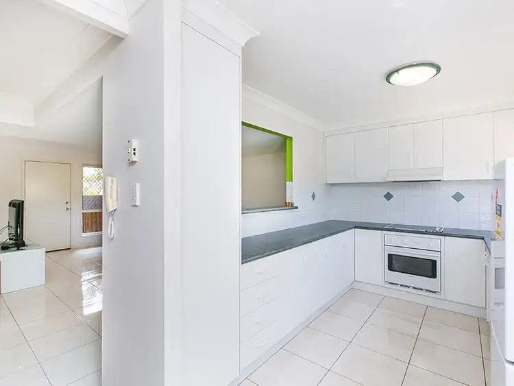 Seventh view of Homely townhouse listing, 20/9 Premworth Place, Runcorn QLD 4113