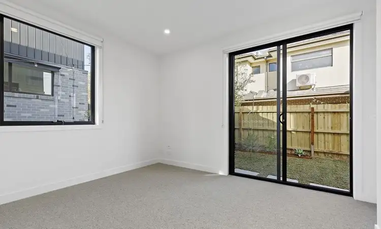 Fourth view of Homely townhouse listing, 4/949 High Street, Reservoir VIC 3073